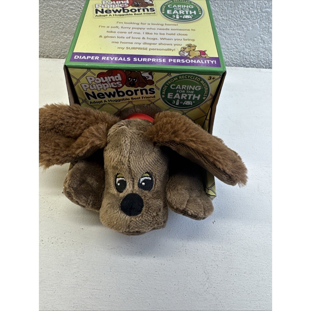 Pound Puppies Newborns Brown Plush Surprise Personality New in Box 38205